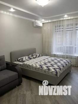 1-к квартира, посуточно, 40м2, 7/17 этаж